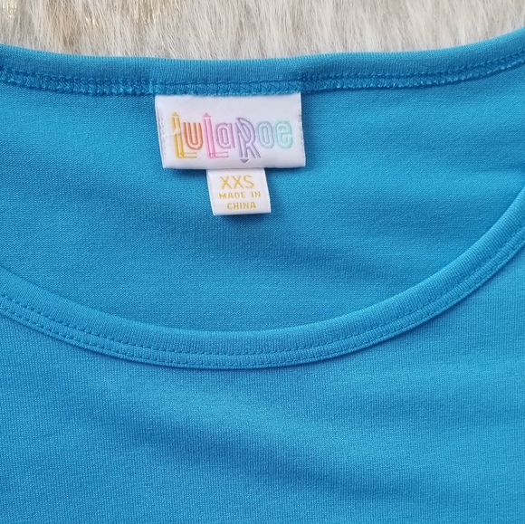 LuLaRoe Irma Tunic - Picture 2 of 8